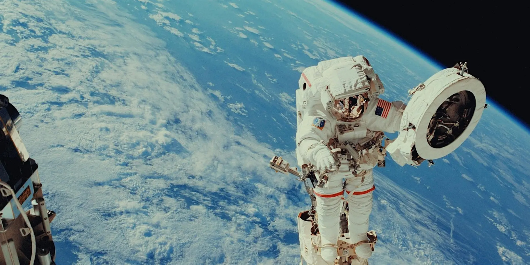 Olfaction Beyond Gravity